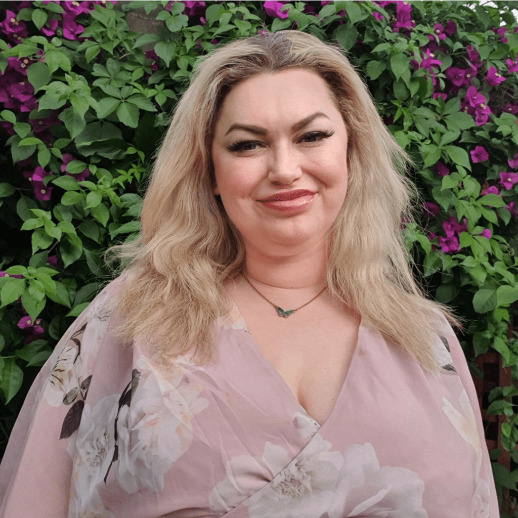 Mask up to find a&nbsp;match!